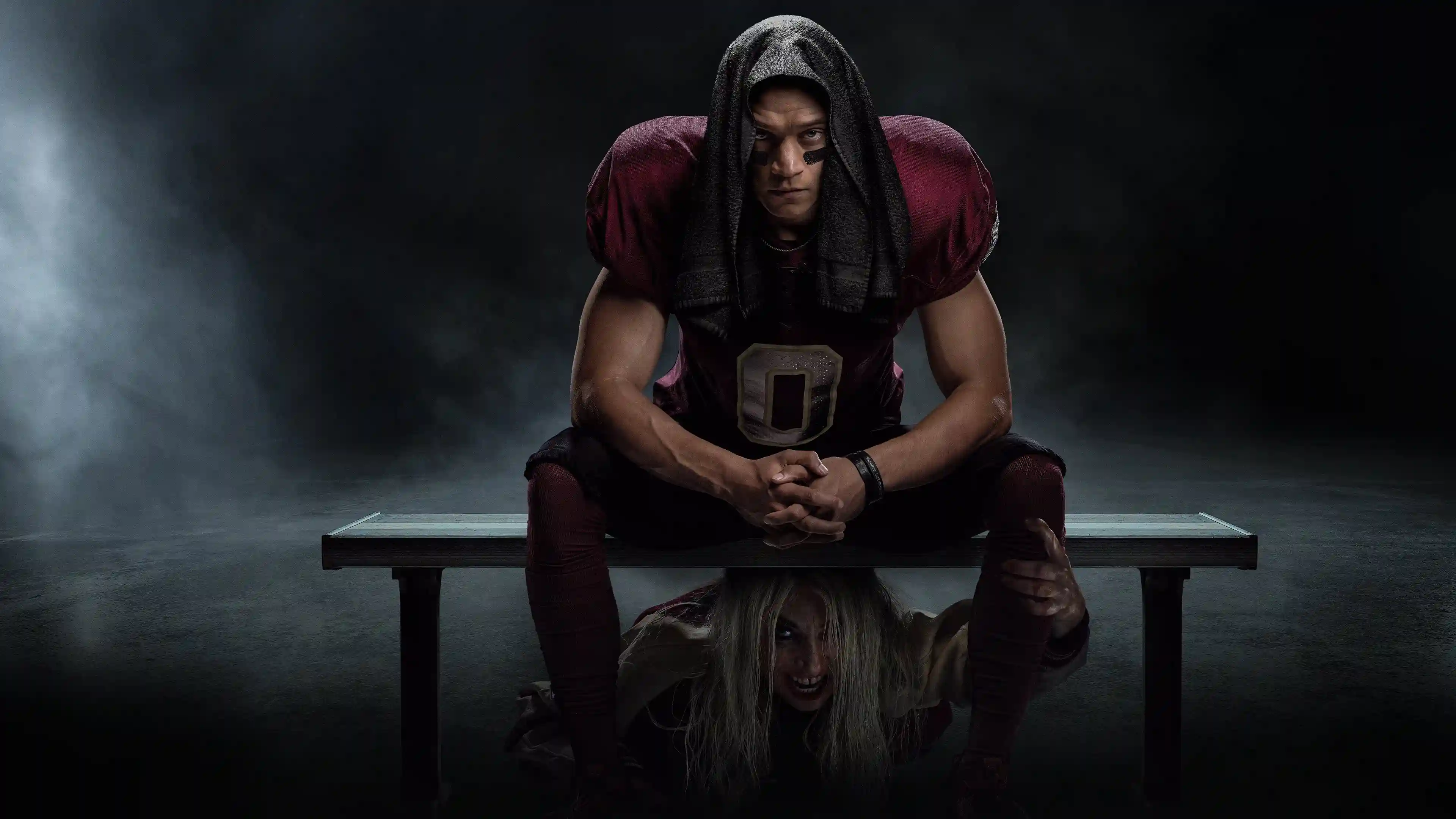 Backdrop phim Huyền Thoại