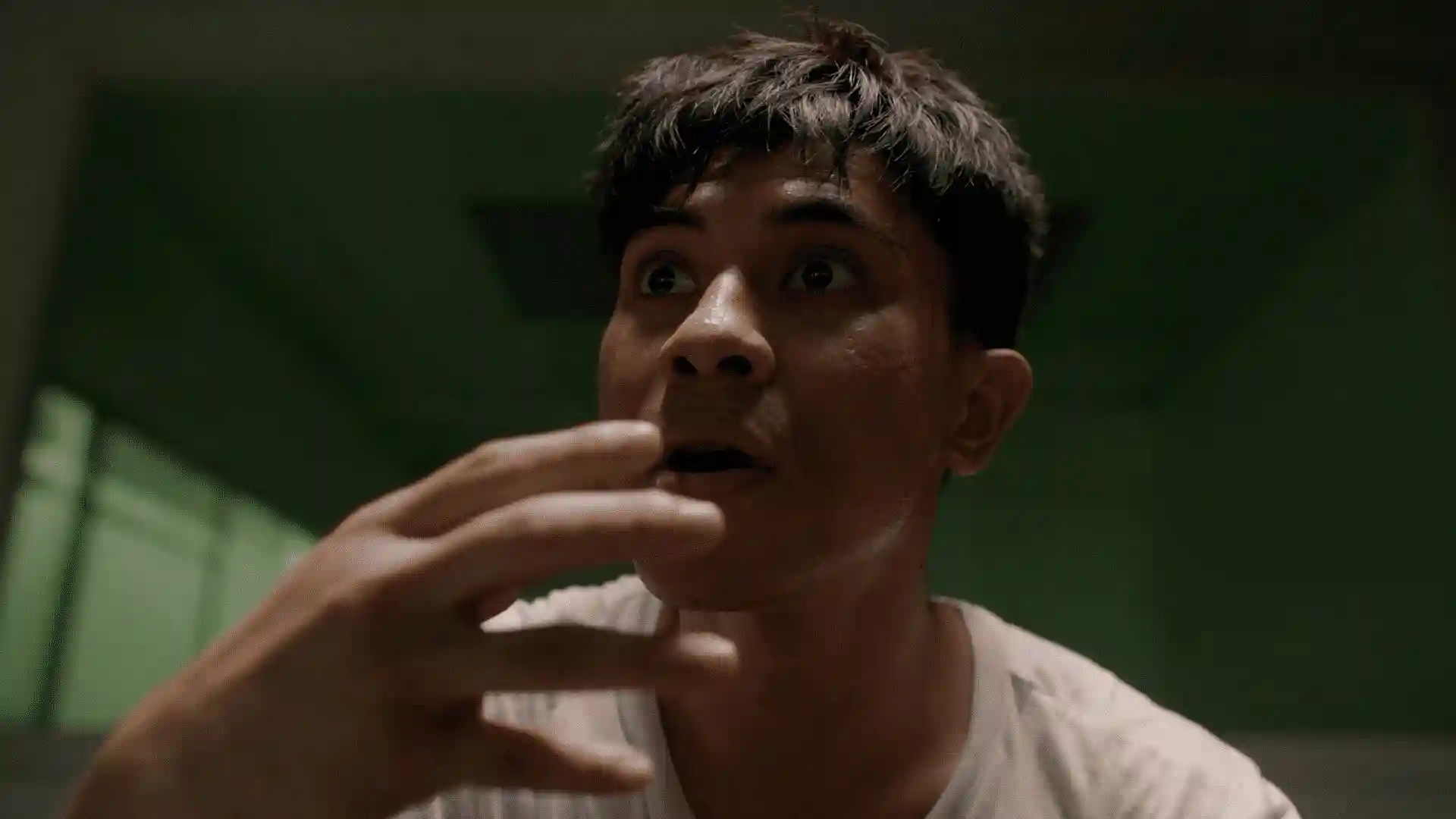 Backdrop phim #Nhìn Tôi