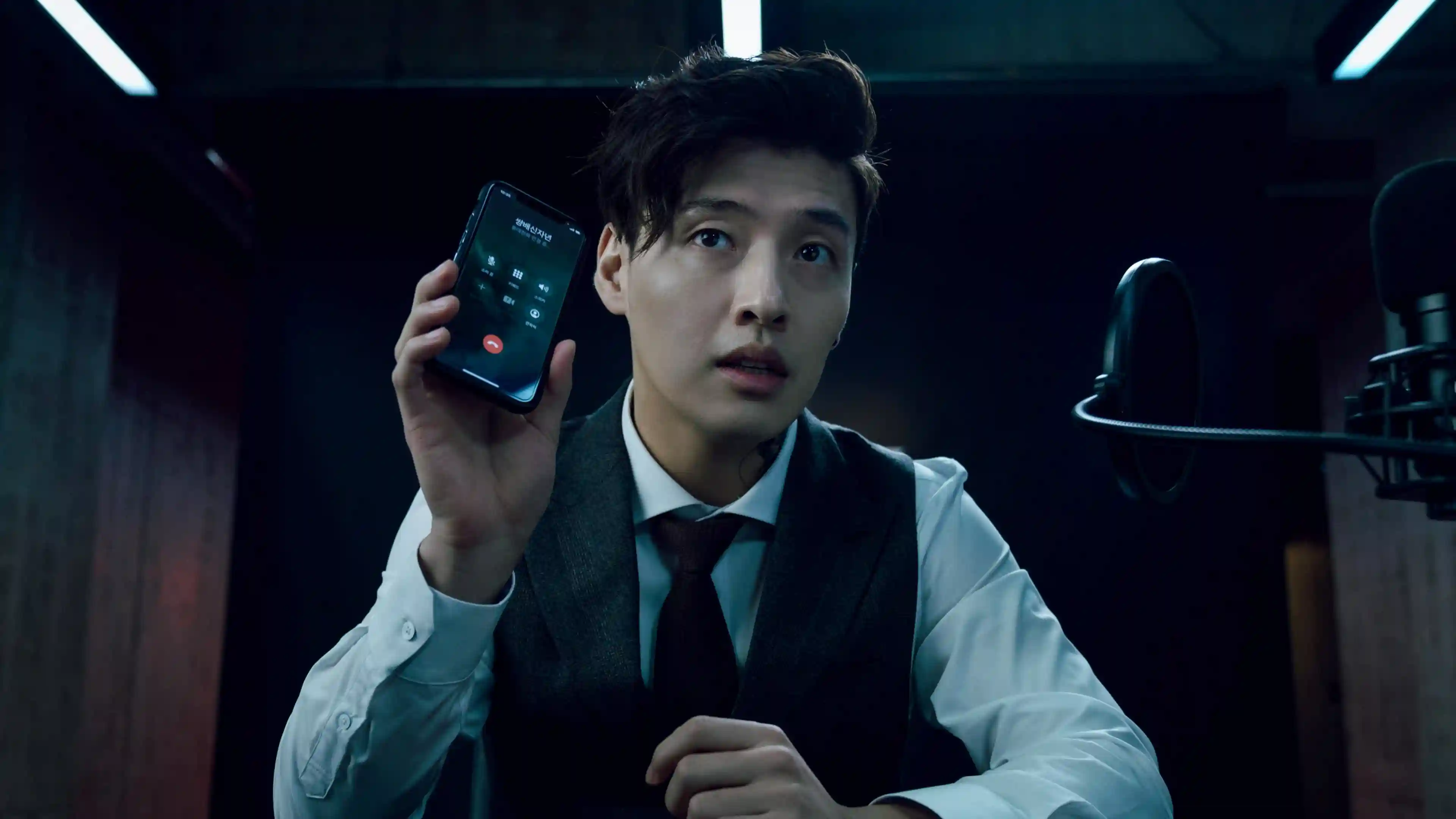 Backdrop phim Streaming: Phát Sóng Trực Tuyến