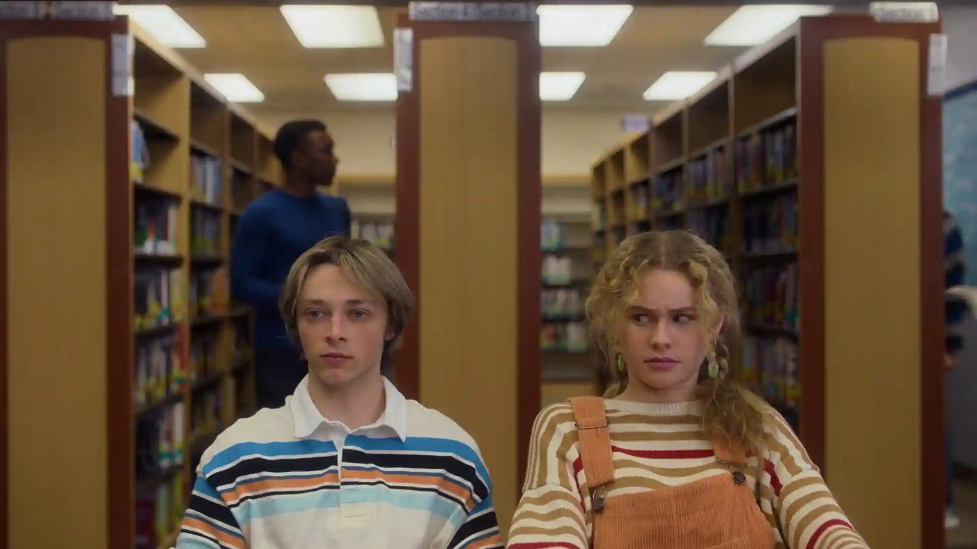 Backdrop phim Suýt Nữa Thì