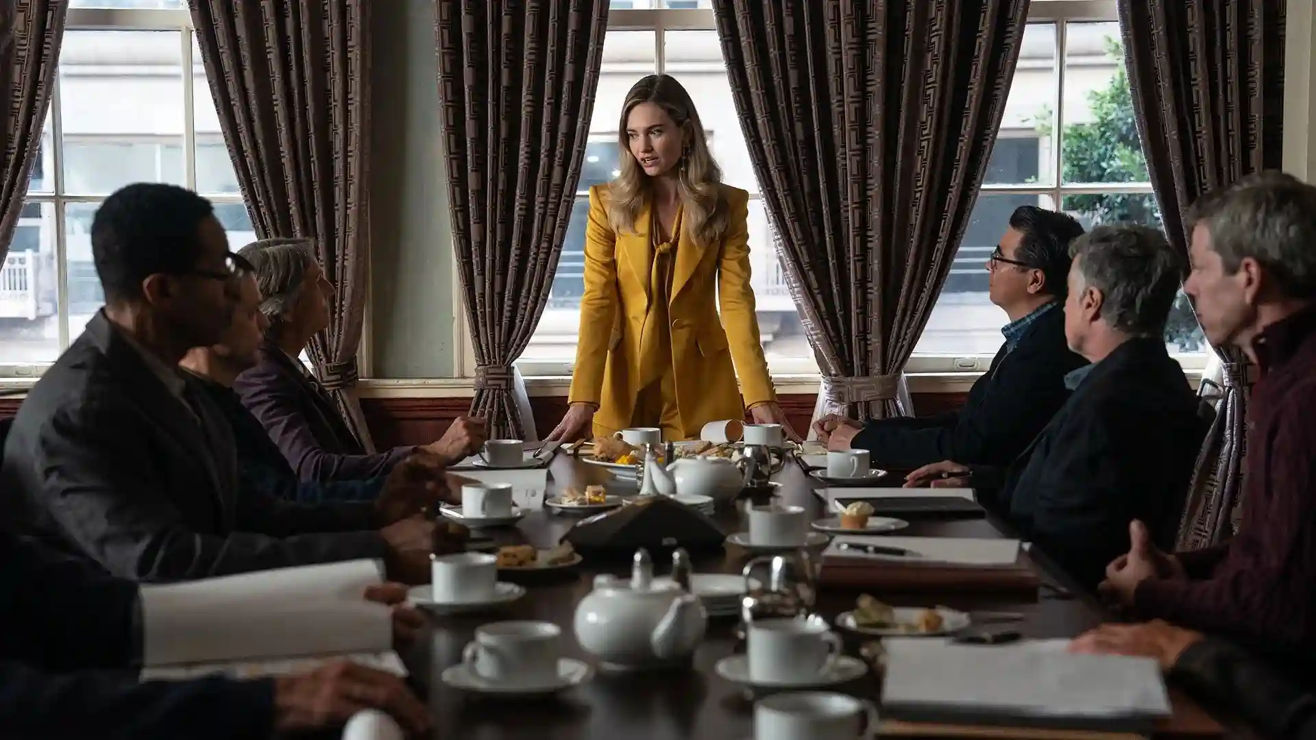 Backdrop phim Vuốt